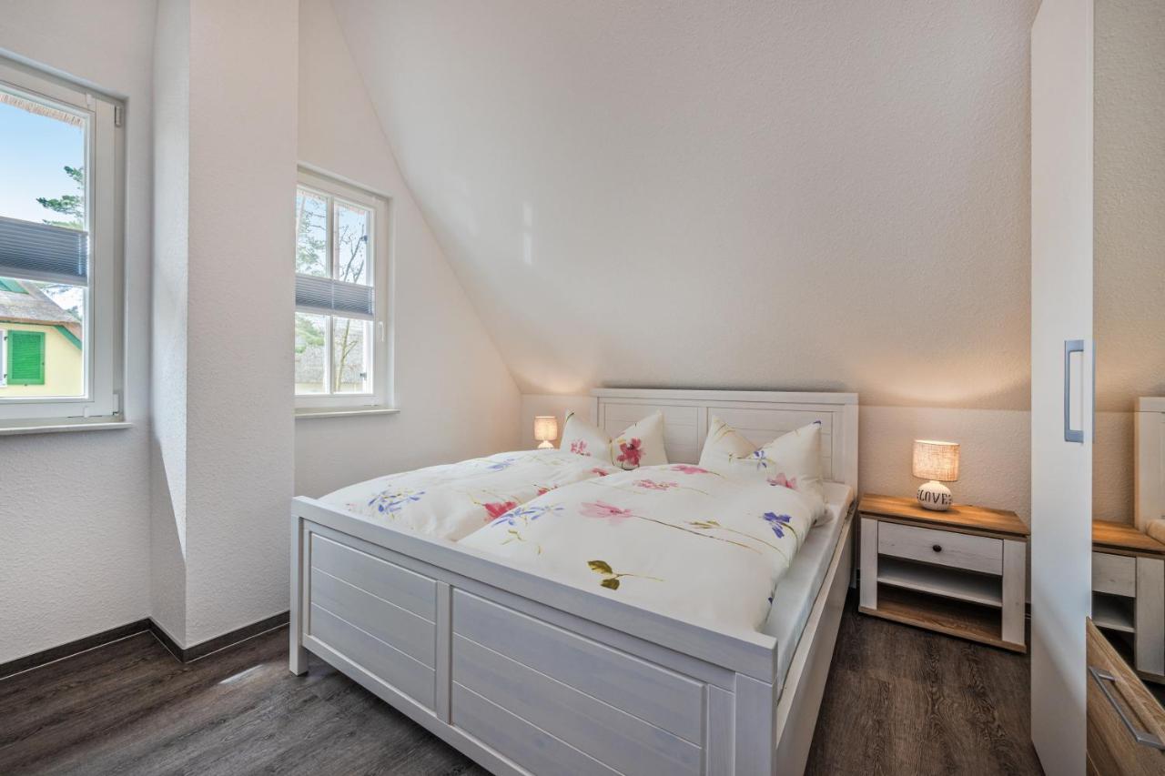Reetdachhaus Am Haff Mit Sauna, Terrasse, Wlan Zirchow エクステリア 写真