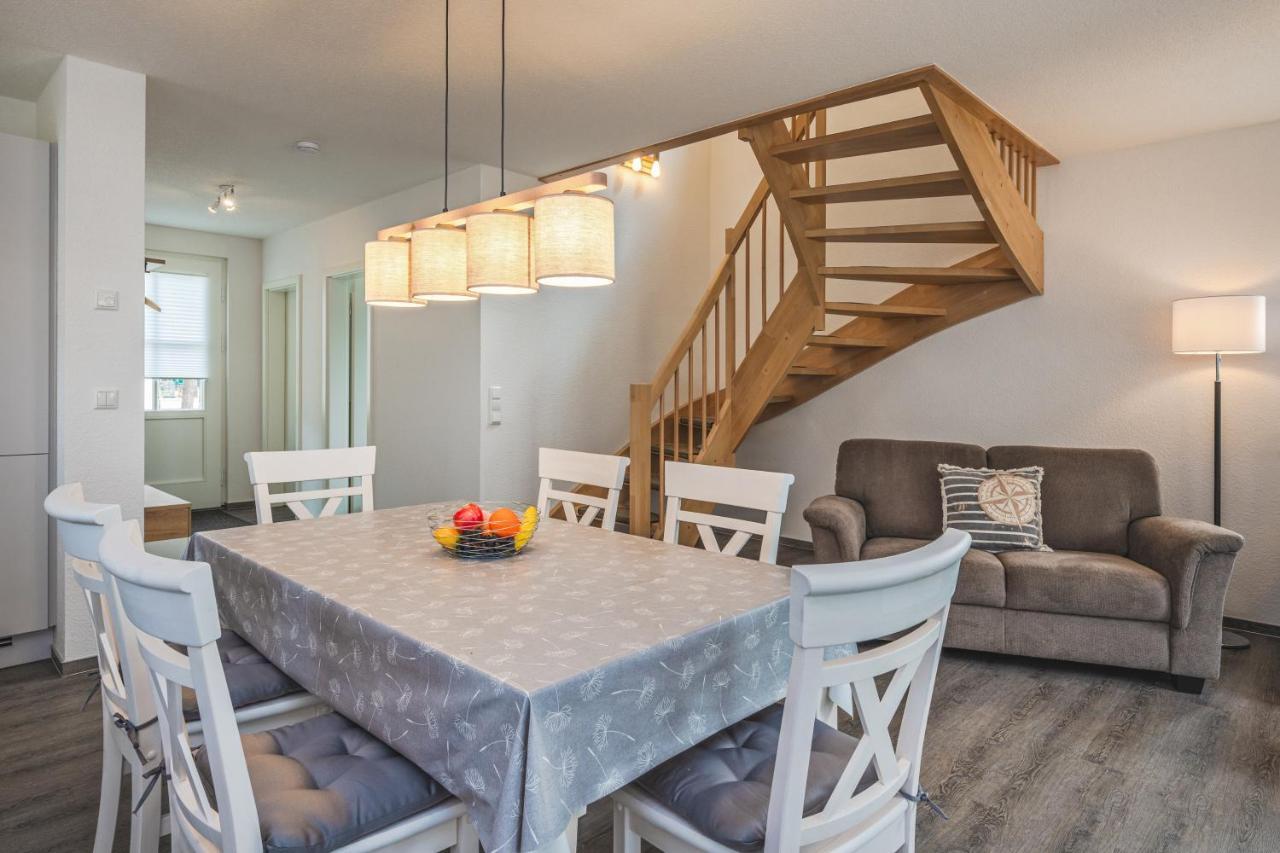 Reetdachhaus Am Haff Mit Sauna, Terrasse, Wlan Zirchow エクステリア 写真
